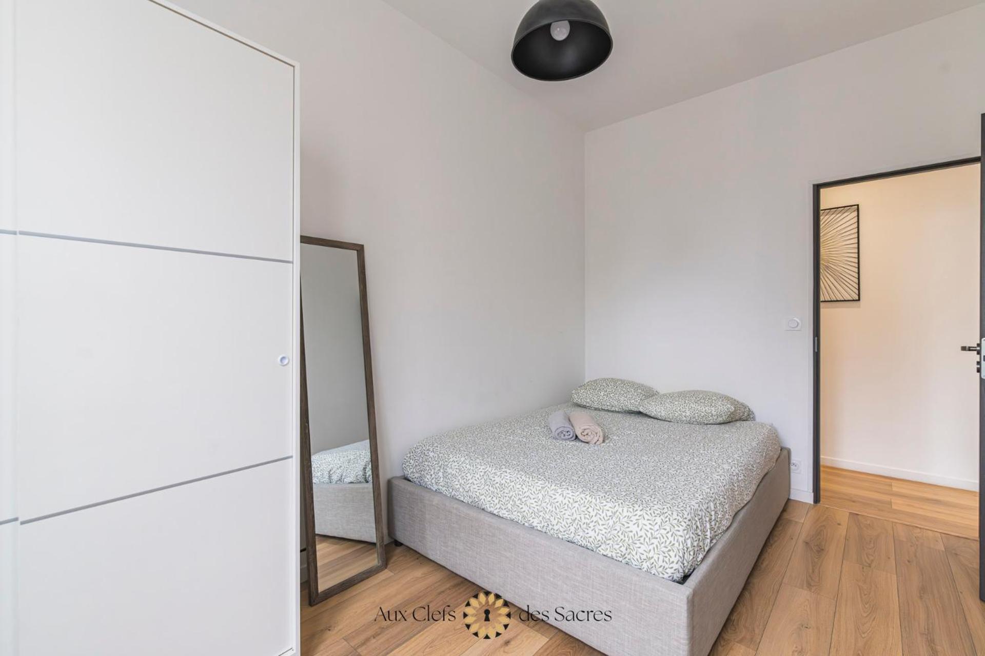 Ponsardin #55 Spacieux Appartement 3 Ch 6 Couchages Reims Exterior photo